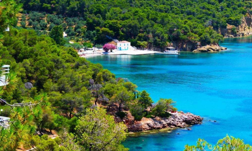 Αυτή είναι η λίστα με τις πιο καθαρές θάλασσες του Πόρου